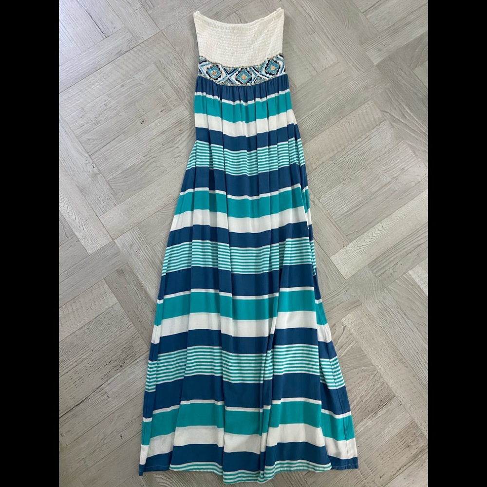 SKEMO BEADED SLEEVELESS MAX DRESS